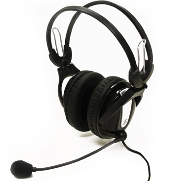 Circumaural Headphones on Passive Noise Cancelling Headphones